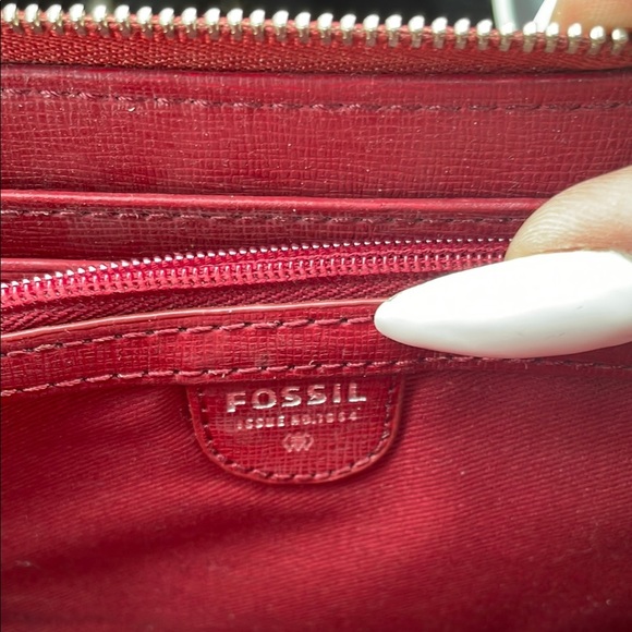 Fossil Red Wallet with Silver Accents - Picture 2 of 6
